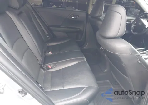 2016 Honda Accord Ex-L V-6 z USA, uszkodzony, nr VIN 1HGCR3F82GA033234